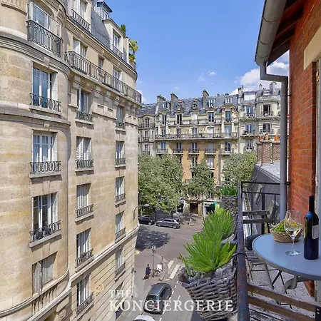 Superbe Duplex Avec Terrasse Face Tour Eiffel
